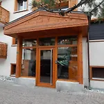 Cozy House Apartment