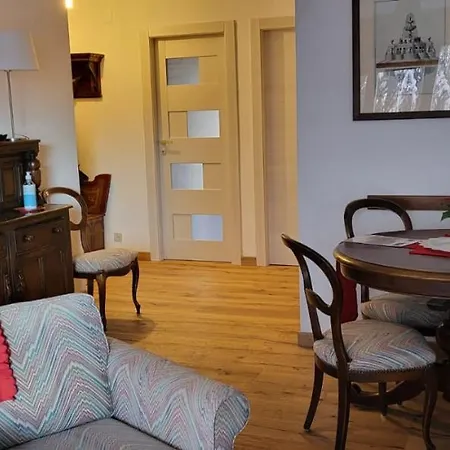 Cozy House * Κρανς Μοντάνα