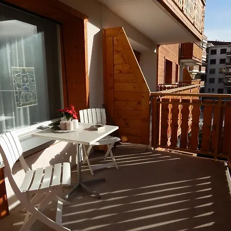 Cozy House * 크란스몬타나