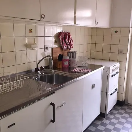 Cozy House 아파트 *